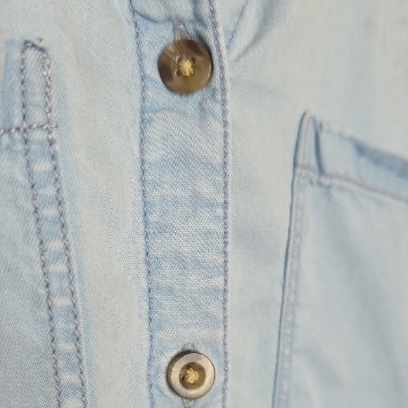 Lola River Light Wash Chambray Short Sleeve Boxy Crop Relaxed Button Up Shirt XL - Picture 4 of 11
